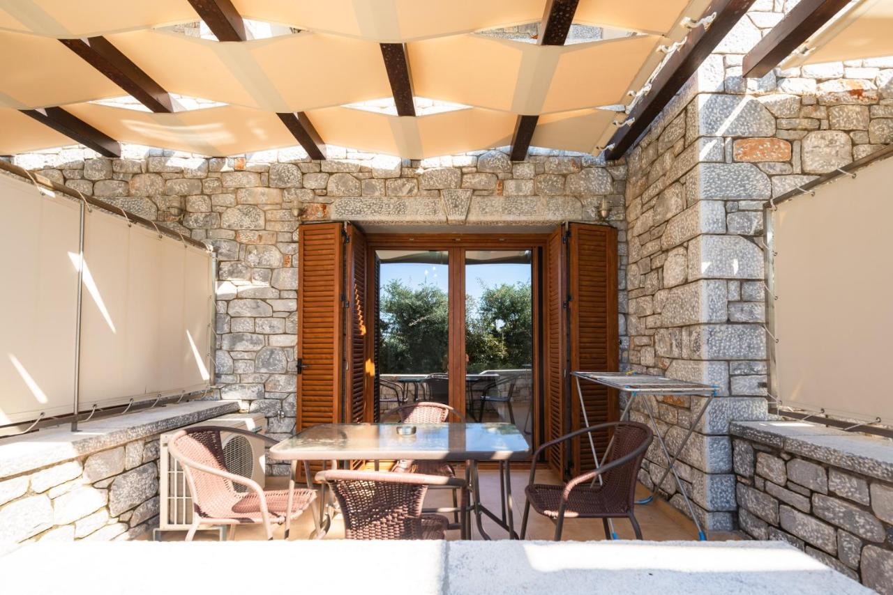 Mani Houses Selinitsa Art Koloveas Agios Nikolaos  Luaran gambar
